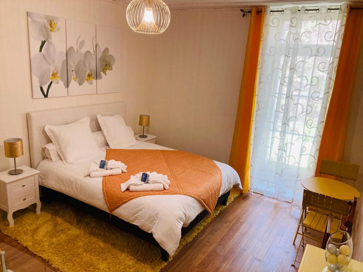 マルシアック Domaine La Jam Bed & Breakfast エクステリア 写真